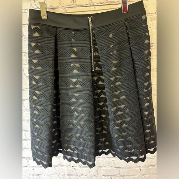 English Factory Black Chevron Sheer Lined Whimsigoth Box Pleat Skirt Size M - Picture 3 of 9